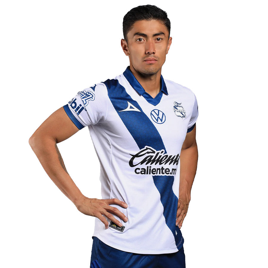 Umbro 2021-22 Puebla Away Jersey - White-Green, 2XL