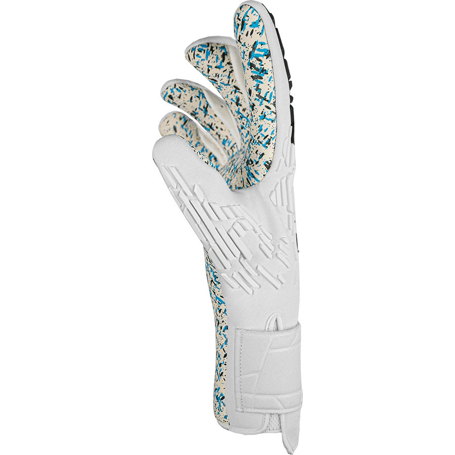 Reusch Attrakt Freegel Fusion Goalkeeper Gloves White